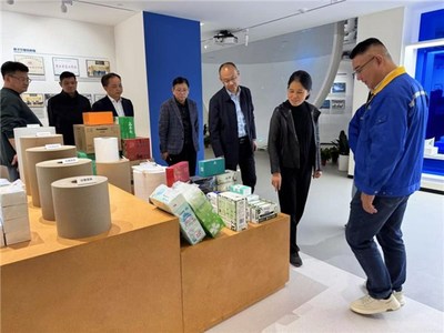 旌德縣招商團赴昆山平湖考察，助力化妝品批發產業升級